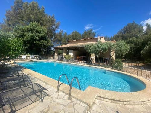Grans House | Le Domaine d'Alèzen