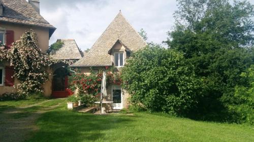 Leynhac House | Le Four à Pain