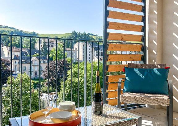 Aurillac Apartment | Le frère Charmes
