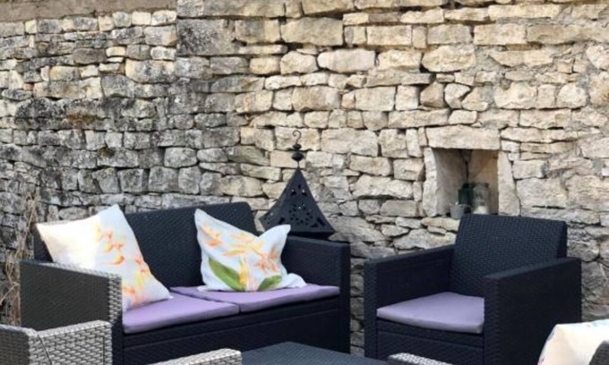 Meursault House | Le Gite de Tassigny : House 2 Bedrooms