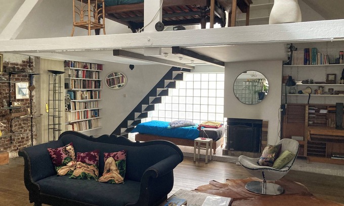 Brussels Apartment | Le Loft des Artiste Est-ce que les Rapports qui Existait Hanson