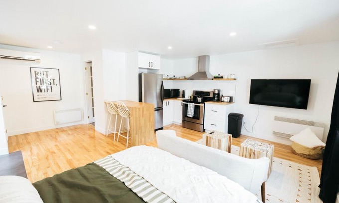 Mauricie House | Le Loft Des Ursulines - Centre-ville - Dowtown