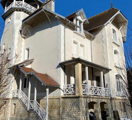 Tilly-sur-Seulles Apartment | Le Manoir des Lys