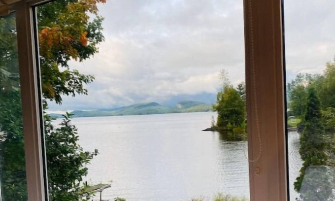 Saint-Denis-de-Brompton House | Le Maritime sur le lac et spa -28p