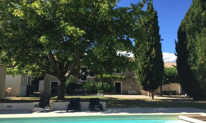 Faucon Bed & Breakfast | le mas de colongene
