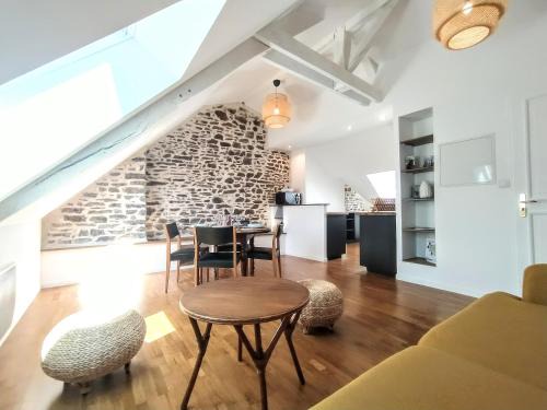 Centre ville - Urbanistes Apartment | Le Nid - Fougères centre historique