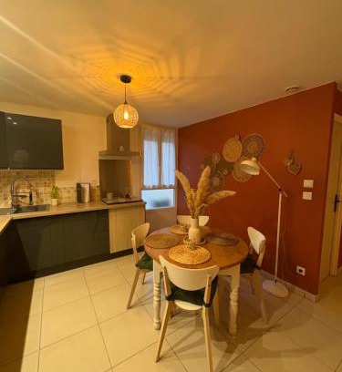 Meounes-les-Montrieux Apartment | Le Pachoquin