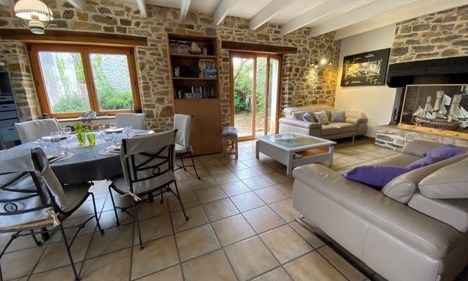 Argol House | Le Penty D'argol - Maison Rénovée 5 Pers. Animaux de Compagnie Acceptés!