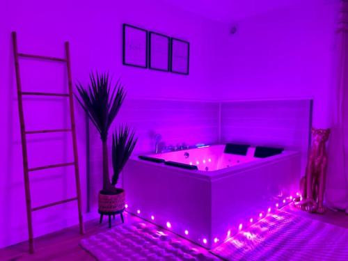 Precy-sous-Thil Apartment | Le petit bain du Logis