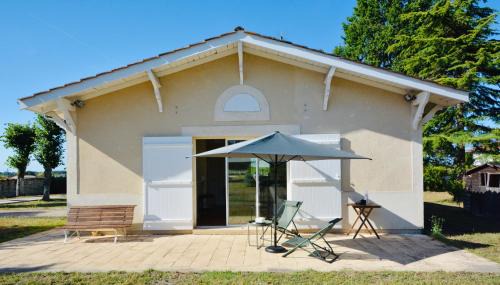 Martillac House | Le Petit Clos De Gorre