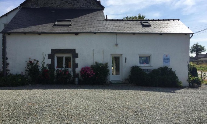 Langourla House | Le petit gîte blanc, Langourla