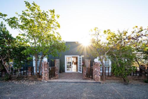 Schoemanshoek Bed & Breakfast | Le Petit Karoo Ranch