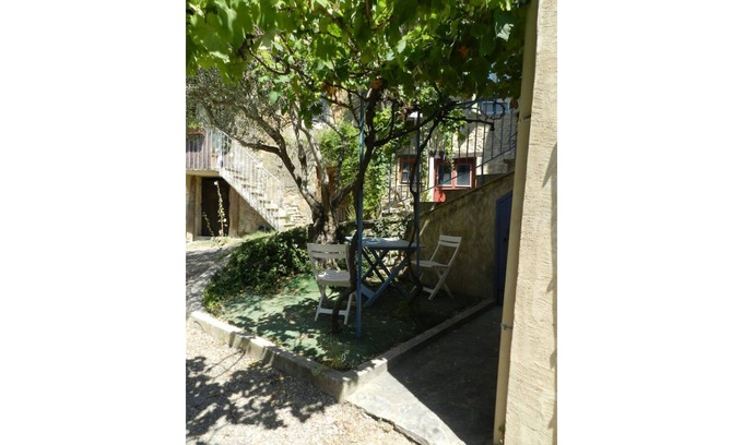 Rousset-les-Vignes House | "Le Petit Nid"