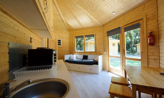 Champvert House | Le Petit Robinson - Unusual lodgings - Cabin 5 People