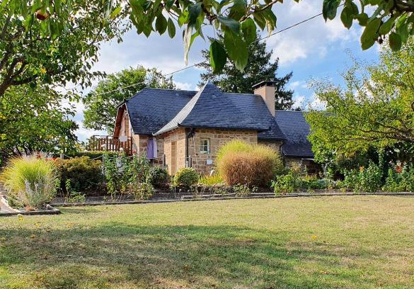 Lissac-sur-Couze House | Le Pigeonnier de Lissac