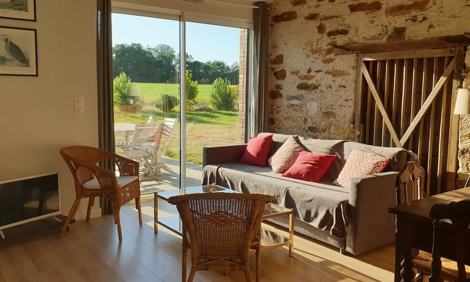 Chaumes-en-Retz Cottage | Le Pressoir: Spacious Gîte, full Nature, forest at 100m, Pornic at 20 Minutes