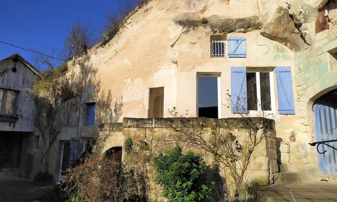 Bourre House | Le Refuge des Elfes, a charming troglodyte near Beauval and the Châteaux