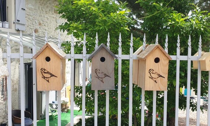 Creys-Mepieu House | Le(s) Nichoir(s) Pusignieu