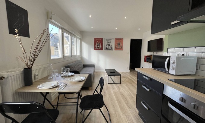 Republique Apartment | Le Scuderia - Centre - 3p - Rêve au Mans