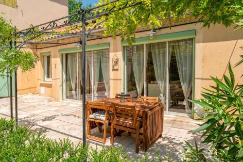 Bollene House | Le Secret D'hestia