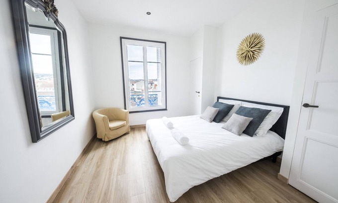 Cœur de Ville Apartment | LE SEQUOIA Appart' for 4 in the heart of VICHY