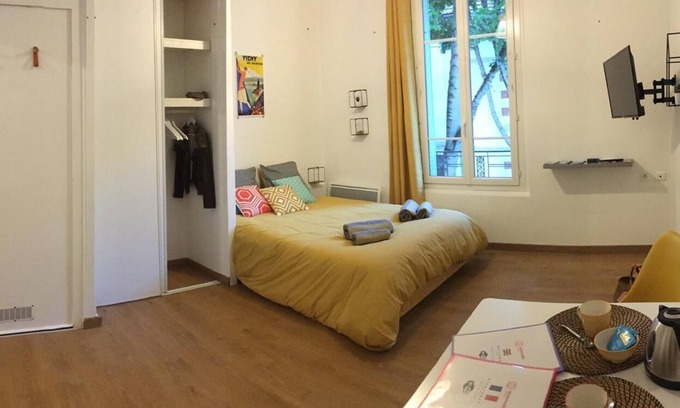 Cœur de Ville Apartment | Le Skandi - Renovated and well located studio