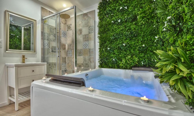 Epernon Apartment | ** Le SPA d'Épernon **