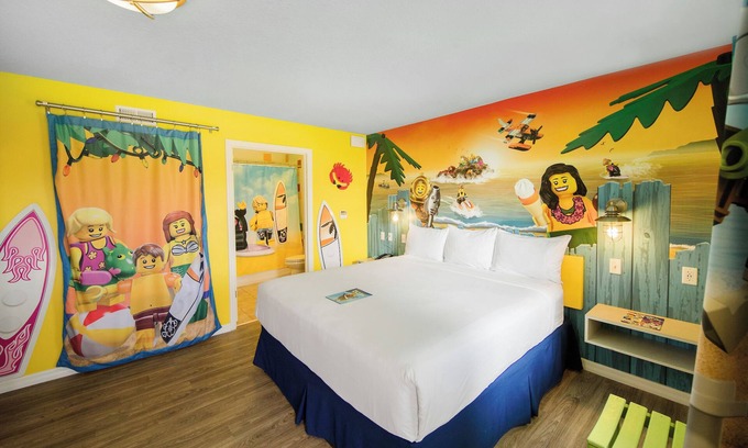 Cypress Gardens House | LEGOLAND Bungalow Bliss, Family Play Areas, 2 Rooms, Water Park Access