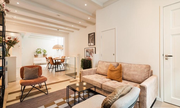 Museum Quarter Apartment | Leidse Square 5 star Luxury Apartment