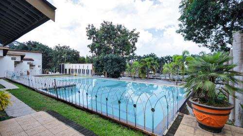 Cijambe Hotel | Lembah Gunung Kujang by ARBA
