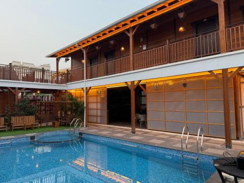 Ibrahimpatan Bed & Breakfast | Lepino Resort and Cafe