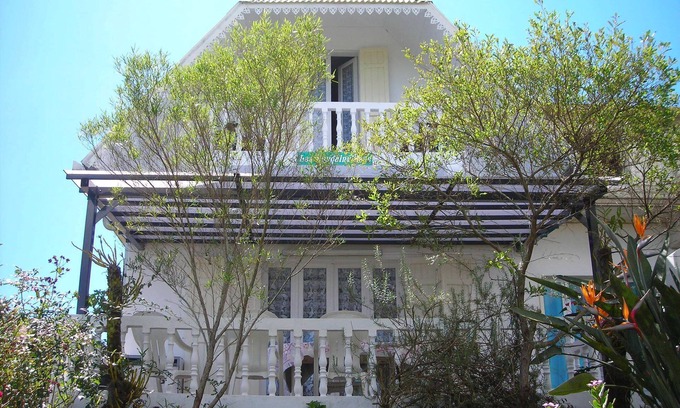 Centre Ville Apartment | Les Bougainvilliers