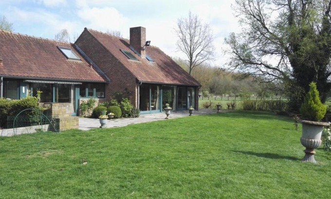 Cysoing Bed & Breakfast | les Bovrieres