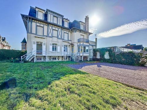 Blonville-sur-Mer House | Les Embruns Blonville vue mer