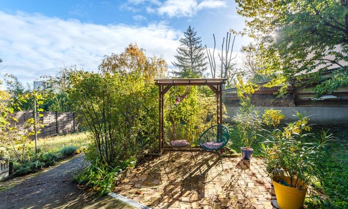 Oullins House | Les Magnolias