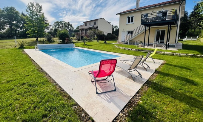 Annesse-et-Beaulieu House | Les Mazades 10 minutes from Périgueux. Furnished tourist accommodation classified 3*.