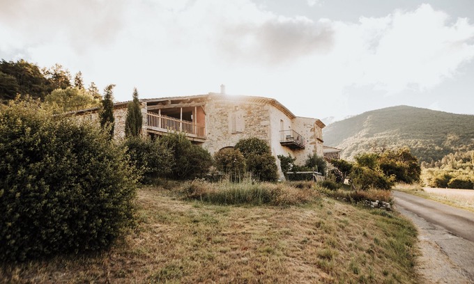 Bourdeaux House | Les Nuits du Taris, Residence of character in the Drôme
