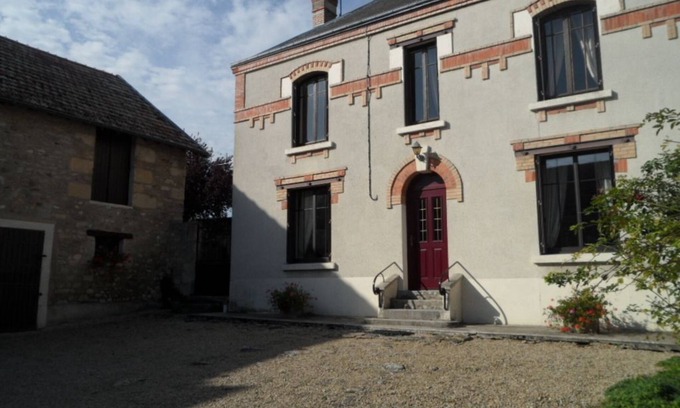 Poilly House | Les Peupliers - Poilly