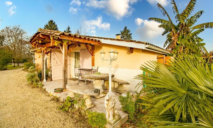 Saint-Avit-Saint-Nazaire House | Les pouges