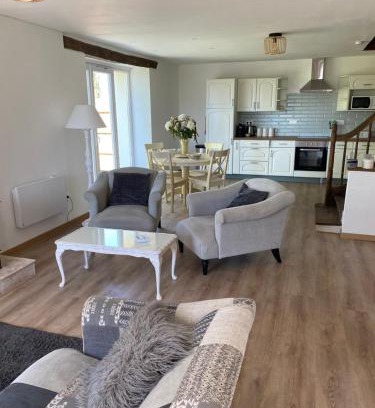 Bussiere-Poitevine House | Les Rimpaudieres