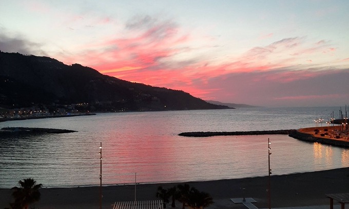 Alpes-Maritimes Apartment | Les Sablettes