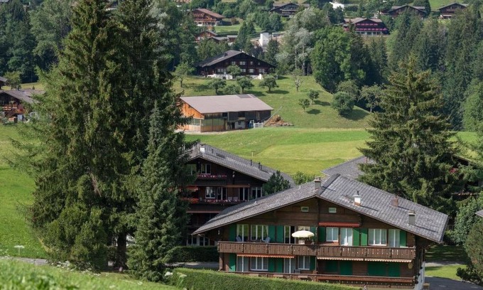 Gstaad Apartment | Les Silenes by Interhome