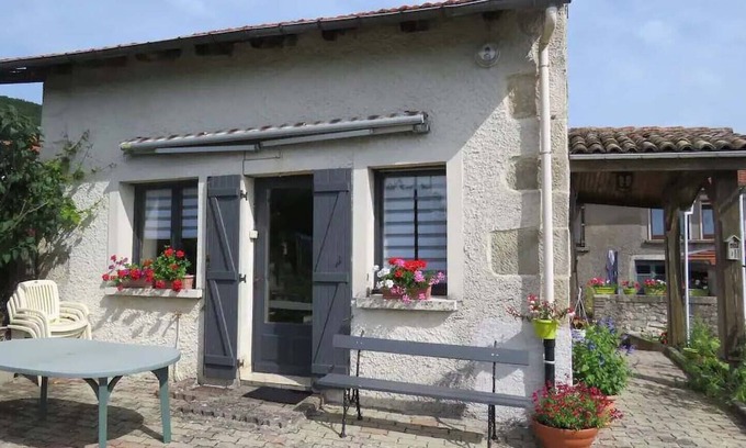 Bulligny Cabin | Les Souchottes, charming cottage