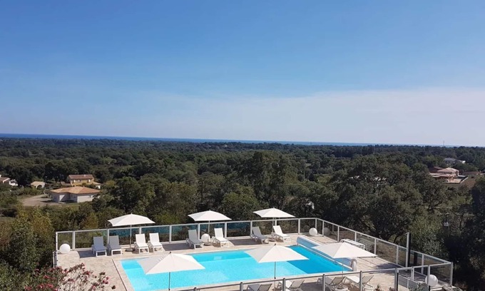 Serra-di-Fiumorbo Apartment | LES TERRASSES D'ACQUACITOSA TERRAZZA DI U MARE T4