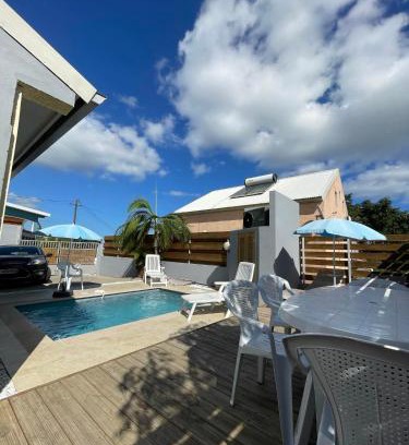 L'Etang-Sale Villa | Les Villas Cannelles