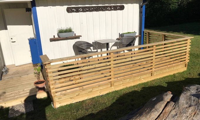 Sydkoster Cabin | Lev det Bekväma Livet i ett Fridfullt, Centralt Belägna Gäststuga på Sydkoster
