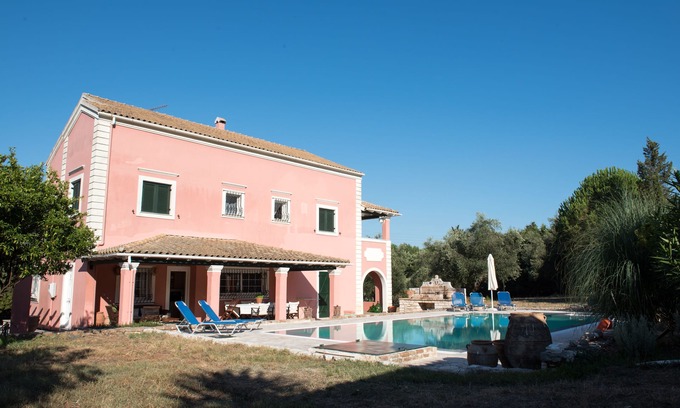 Kassiopi Villa | Liaskos Villa Votana Kassiopi