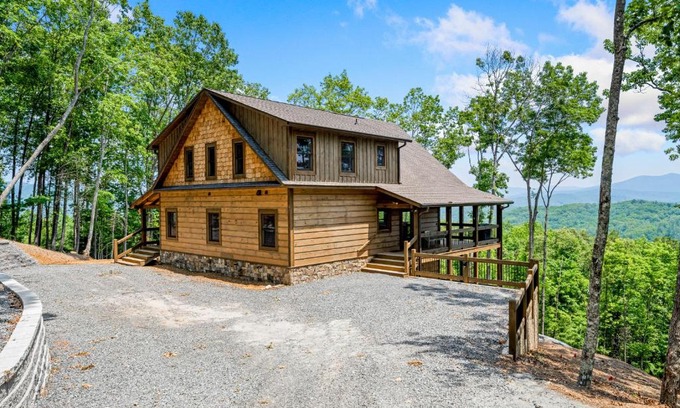 Aska House | Liberty Call