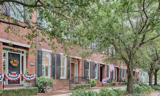 Historic District - North House | Liberty Street Redbrick Town and Carriage House