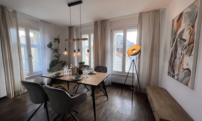 City Centre Regensburg Apartment | Liboria: Stylish old town apartment